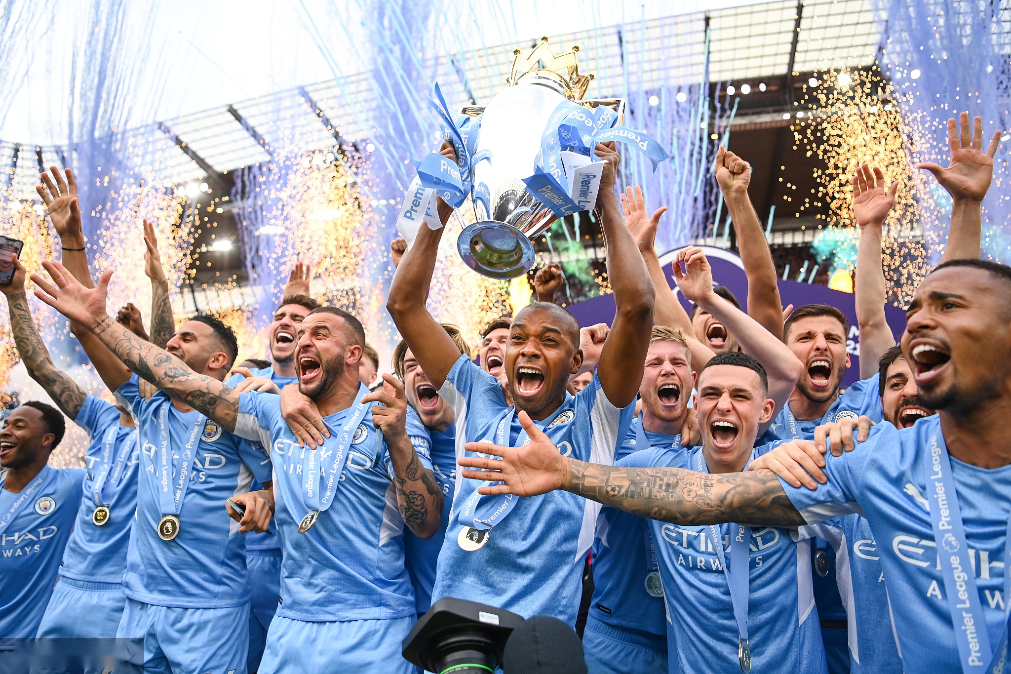 卡共同经历 卡共同经历