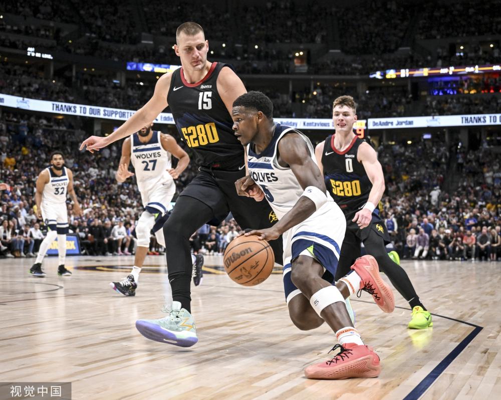 在竞争激烈 在竞争激烈